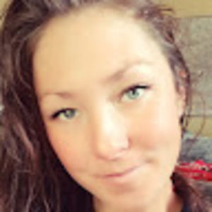 Meet your Posher, Chrissy